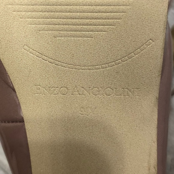 Stunning Enzo Angiolini mauve/nude heels. - Picture 3 of 5